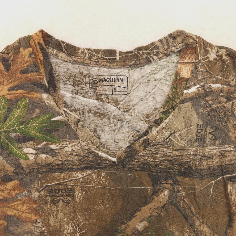 Magellan Outdoors Short Sleeve V Neck Shirt Womens Size Small S Forest Camo